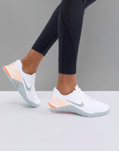 Белые кроссовки с персиковыми вставками Nike Training Metcon - Белый