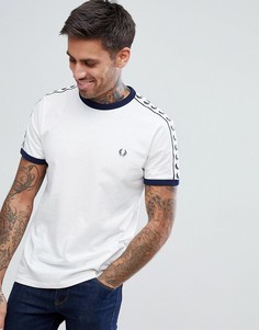 Белая футболка с отделкой лентой Fred Perry Sports Authentic - Белый