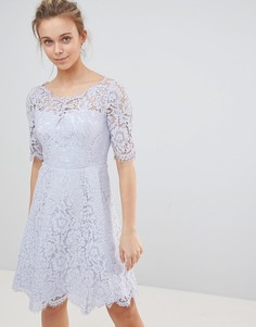Короткое приталенное платье из кружева Glamorous - Синий