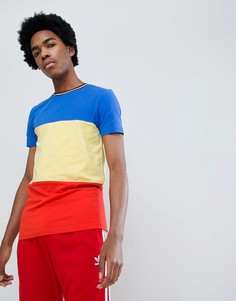 Обтягивающая футболка колор блок с монохромной окантовкой ASOS DESIGN - Мульти