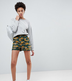 Шорты с камуфляжным принтом ASOS - Мульти