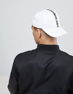 Белая бейсболка ASOS DESIGN - Белый