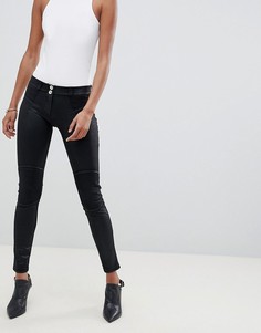 Укороченные байкерские джинсы с покрытием и моделирующим эффектом Freddy WR.UP - Черный