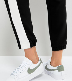 Бело-зеленые кроссовки Nike Blazer - Белый