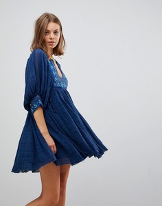 Платье мини с вышивкой Free People Kalypso - Синий