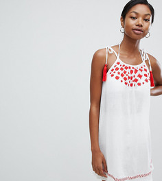 Пляжное платье с вышивкой и кисточками Boohoo - Мульти