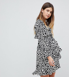 Платье мини в монохромный горошек с запахом и оборками ASOS Maternity - Мульти