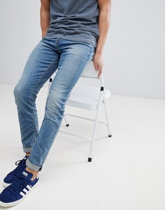 Зауженные джинсы с потертостями ASOS - Синий