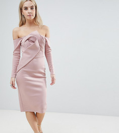 Платье-бандо миди с длинными рукавами и складками спереди ASOS PETITE - Розовый