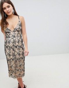 Платье-футляр с цветочной вышивкой ASOS DESIGN - Мульти