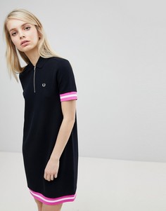 Платье из пике с контрастным воротником поло Fred Perry - Черный