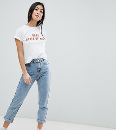 Джинсы с эффектом кислотной стирки Miss Selfridge Petite - Синий