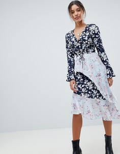 Асимметричное платье с цветочным принтом Missguided - Синий