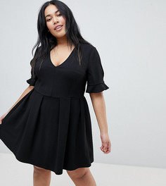 Свободное платье мини с V-образным вырезом и оборками на манжетах ASOS DESIGN Curve - Черный