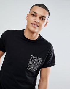 Черная футболка с геометрическим принтом на кармане New Look - Черный