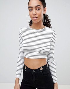 Кроп-топ в полоску с завязкой на спине PrettyLittleThing - Белый