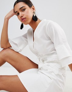Чайная блузка на пуговицах с вышивкой ришелье Fashion Union - Белый