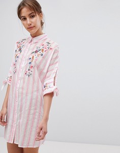 Пижамное платье-рубашка в стиле оversize с вышивкой River Island - Розовый