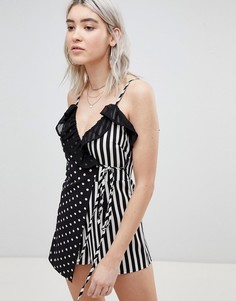 Ромпер в горошек и полоску Boohoo - Черный