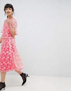 Свободное платье миди с заниженной талией и цветочной отделкой ASOS EDITION - Розовый