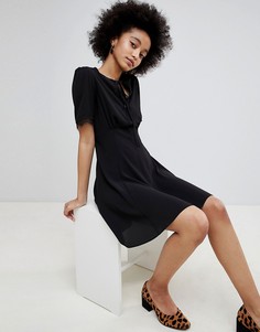 Чайное платье с кружевной отделкой Miss Selfridge - Черный