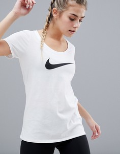 Белая футболка с овальным вырезом Nike Training - Белый