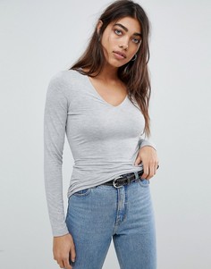 Лонгслив с V-образным вырезом ASOS DESIGN Ultimate - Серый