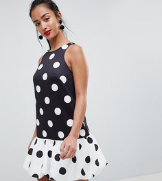 Платье в контрастный горошек с объемным краем ASOS DESIGN Petite - Мульти