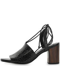 Кожаные босоножки на устойчивом каблуке Vagabond