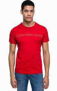 Красная футболка с логотипом бренда Calvin Klein Jeans