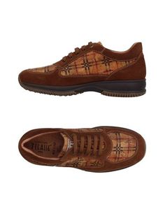 Низкие кеды и кроссовки Alviero Martini 1A Classe