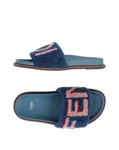 Сандалии Fendi