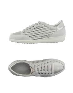 Низкие кеды и кроссовки Geox