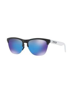 Солнечные очки Oakley