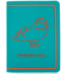 Резиновая обложка для паспорта бирюзового цвета Mandarina Duck