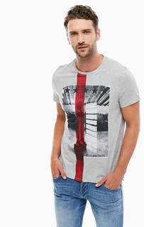 Хлопковая футболка с принтом Guess