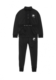 Костюм спортивный Nike