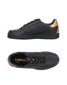 Низкие кеды и кроссовки Diadora