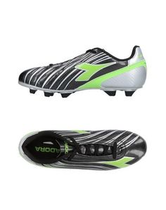 Низкие кеды и кроссовки Diadora
