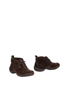 Полусапоги и высокие ботинки Clarks