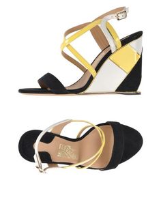 Сандалии Salvatore Ferragamo