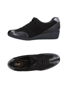 Низкие кеды и кроссовки Clarks