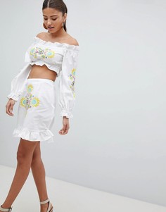 Юбка с цветочной вышивкой PrettyLittleThing - Белый