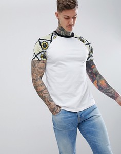Футболка с ацтекским принтом на рукавах реглан ASOS DESIGN - Белый
