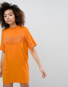 Платье-футболка с отделкой бахромой Monki - Оранжевый