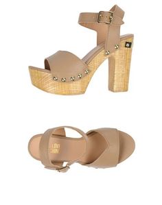 Сандалии Love Moschino