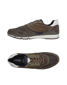 Низкие кеды и кроссовки Geox