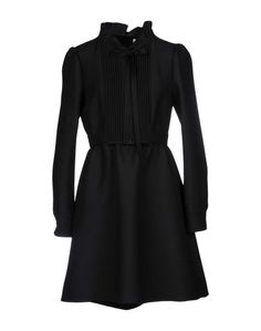 Короткое платье Valentino