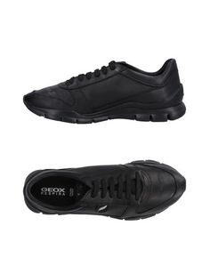 Низкие кеды и кроссовки Geox