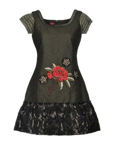 Короткое платье Save THE Queen